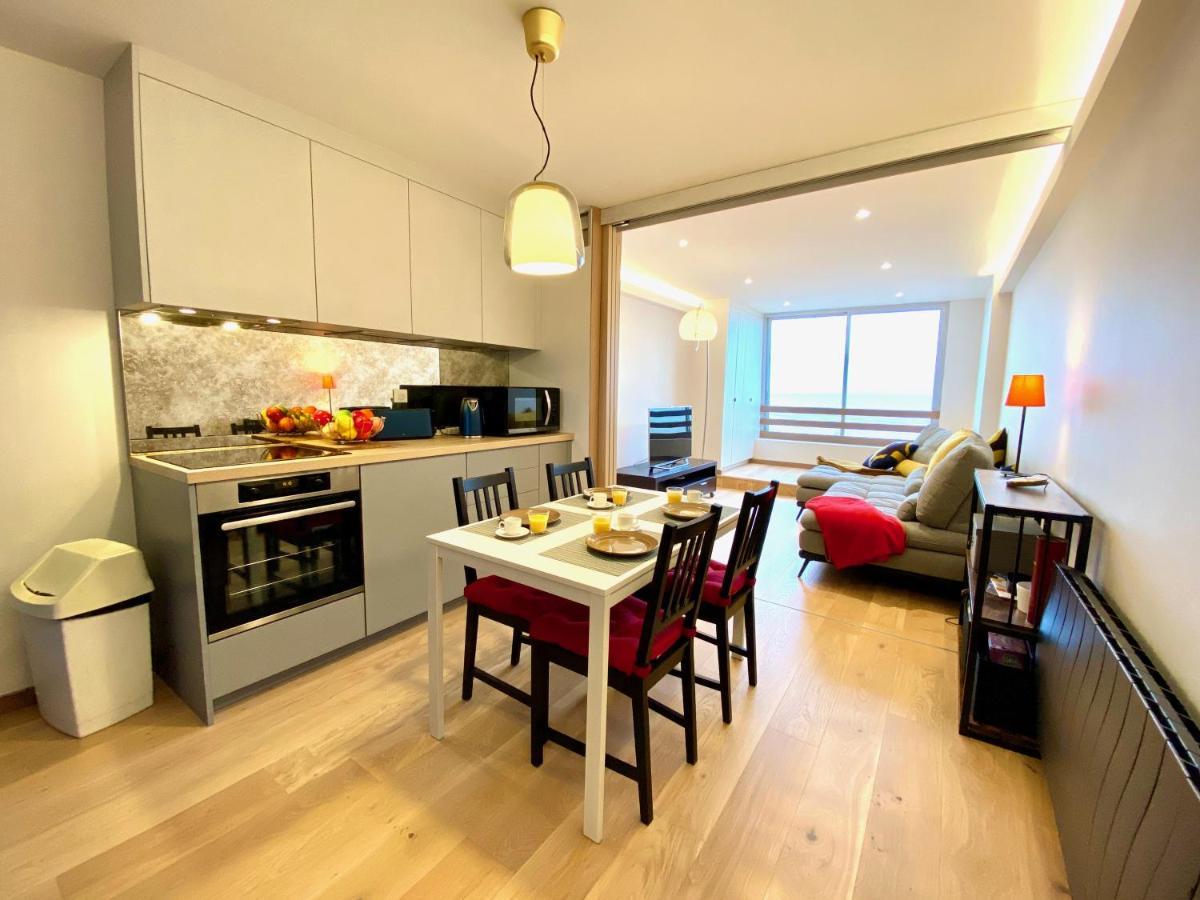 Acamar, Appartement En Front De Mer Avec Parking Privee Courseulles-sur-Mer Bagian luar foto